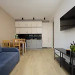 Apartmán Comfortable Two-bedroom With Parking, Excellent Location In The Centre By Renters *