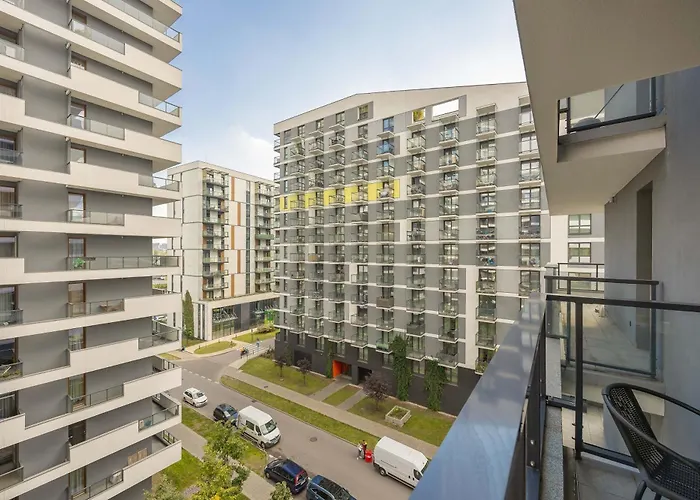 Comfortable Two-bedroom With Parking, Excellent Location In The Centre By Renters *