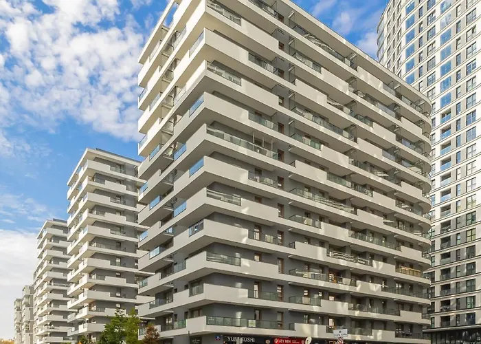 Lejlighed Comfortable Two-bedroom With Parking, Excellent Location In The Centre By Renters